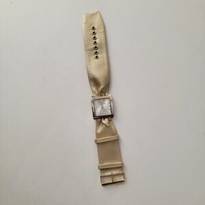 Vintage Watches Gold Wide Strap Square Dial Watch Bold Y2K Glam Statement